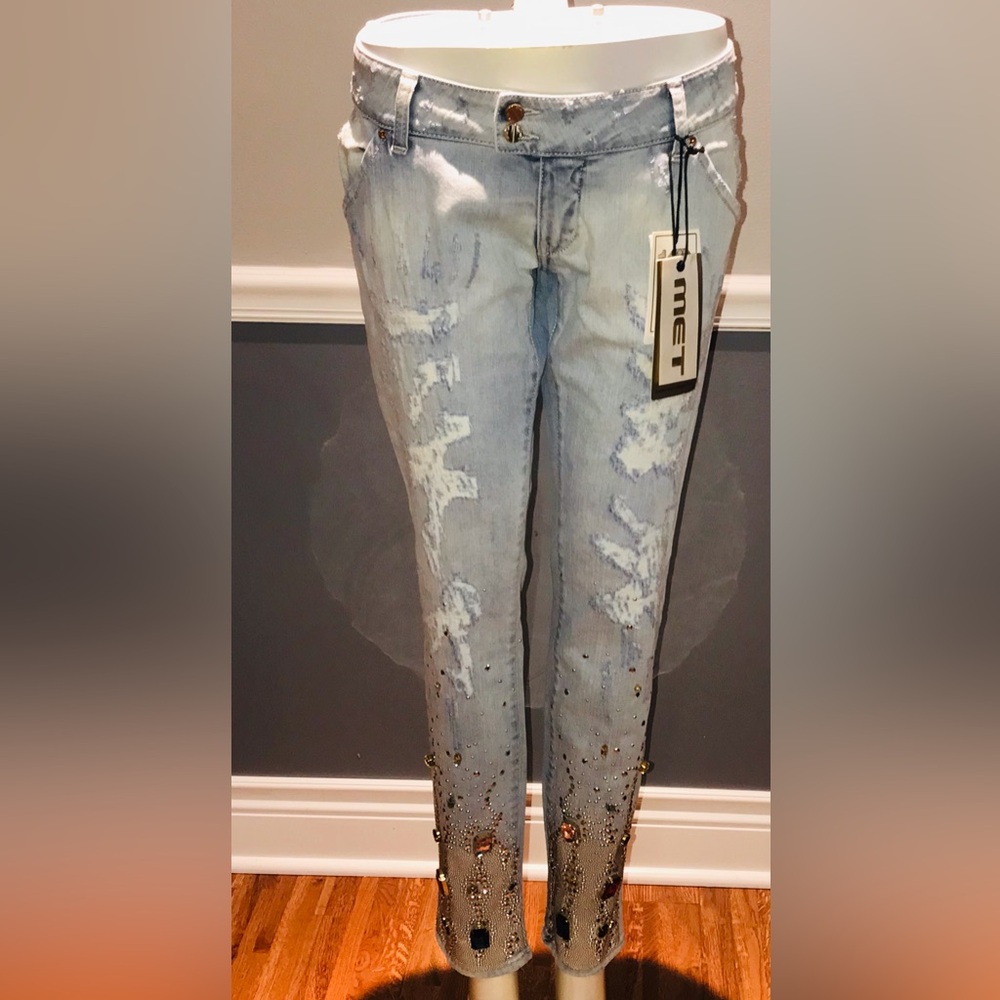 Met Jeans Made in Italy size 31 Rhinestones New